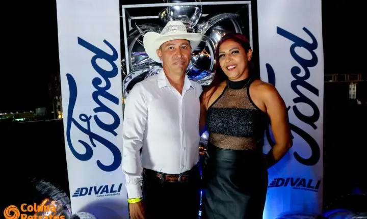 Fotos da 3ª noite do camarote Raça Forte - Ford Divali na 41ªExponan