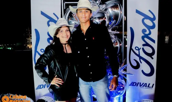 Fotos da 3ª noite do camarote Raça Forte - Ford Divali na 41ªExponan