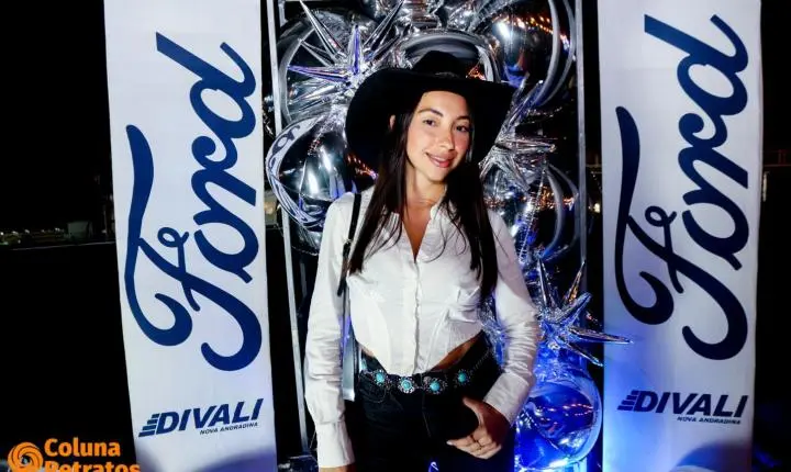 Fotos da 3ª noite do camarote Raça Forte - Ford Divali na 41ªExponan