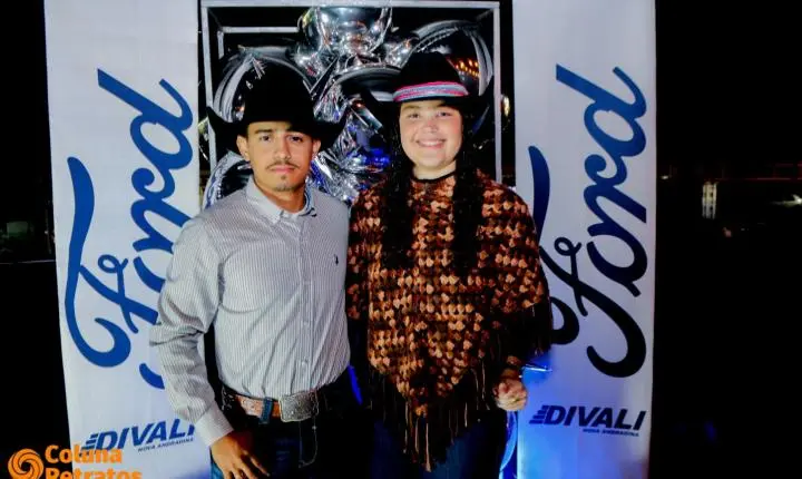 Fotos da 3ª noite do camarote Raça Forte - Ford Divali na 41ªExponan
