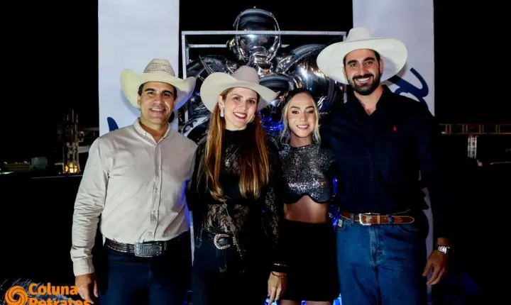 Fotos da 3ª noite do camarote Raça Forte - Ford Divali na 41ªExponan