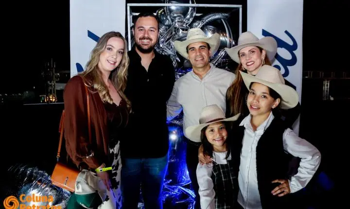 Fotos da 3ª noite do camarote Raça Forte - Ford Divali na 41ªExponan
