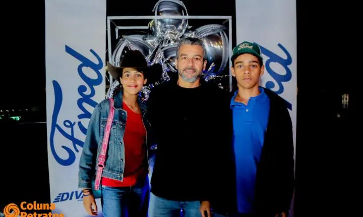 Fotos da 3ª noite do camarote Raça Forte - Ford Divali na 41ªExponan