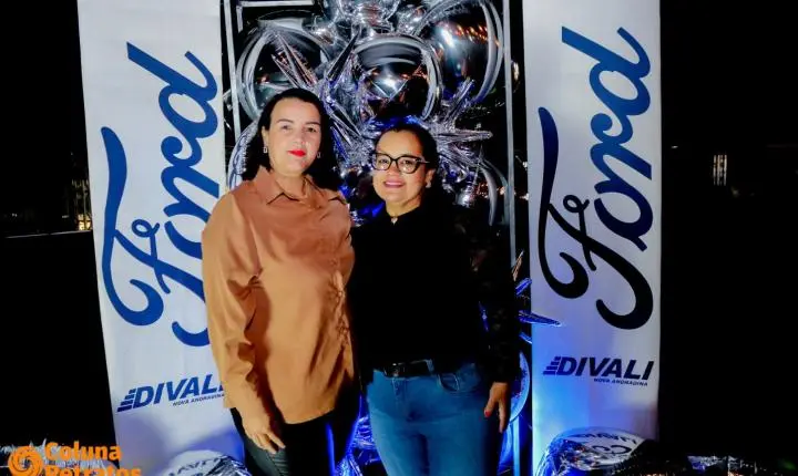 Fotos da 3ª noite do camarote Raça Forte - Ford Divali na 41ªExponan