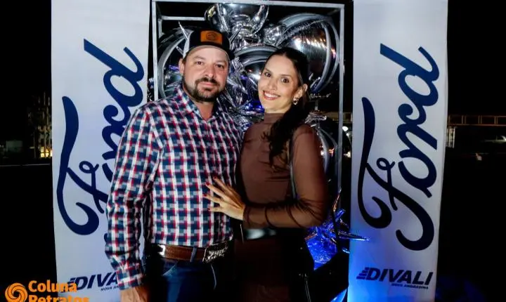 Fotos da 3ª noite do camarote Raça Forte - Ford Divali na 41ªExponan