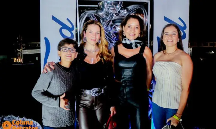Fotos da 3ª noite do camarote Raça Forte - Ford Divali na 41ªExponan