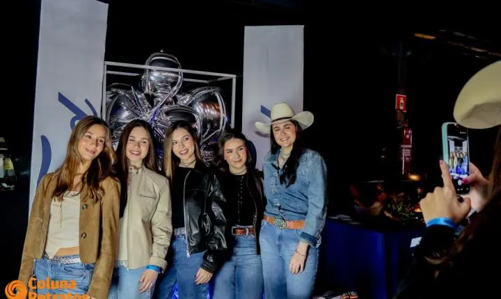 Fotos da 4ª noite do camarote Raça Forte - Ford Divali na 41ªExponan