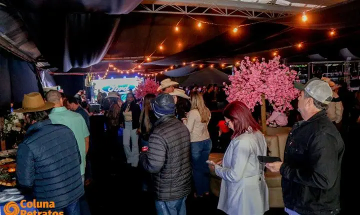 Fotos da 4ª noite do camarote Raça Forte - Ford Divali na 41ªExponan