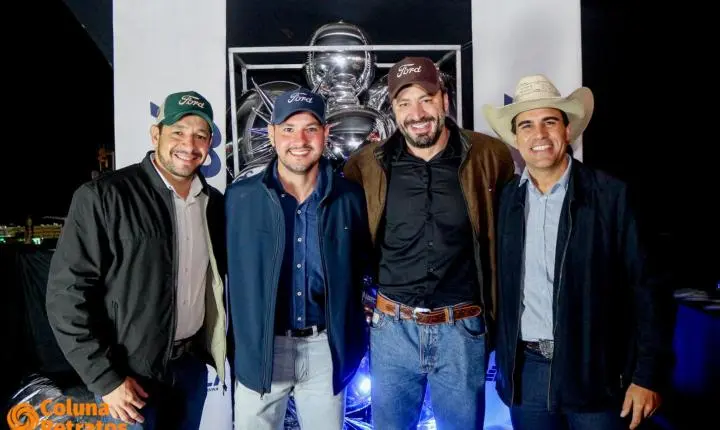 Fotos da 4ª noite do camarote Raça Forte - Ford Divali na 41ªExponan