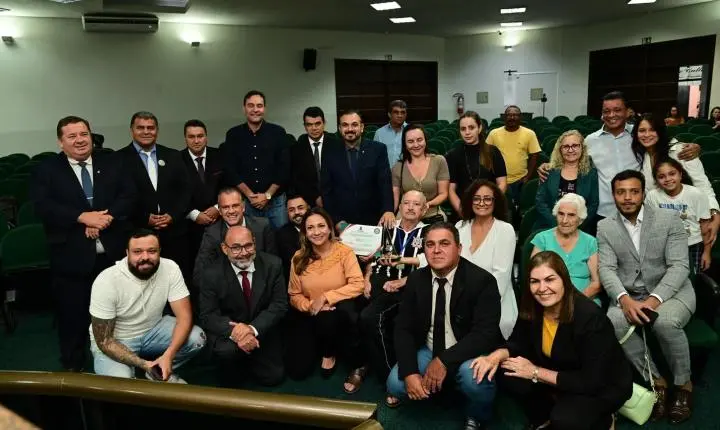 Homenagem a Edson José da Silva reúne emoção, memórias e reconhecimento