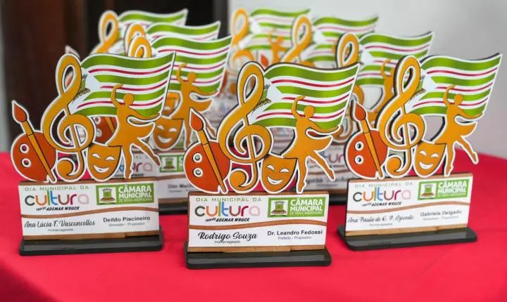 Nova Andradina celebra o Dia Municipal da Cultura com arte, música e poesia