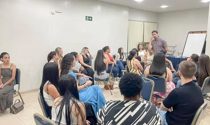 Nova Andradina: Curso de Atendimento ao Cliente ajuda a melhorar desempenho profissional