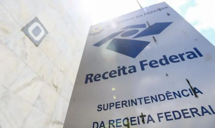 Receita Federal paga lote da malha fina de janeiro