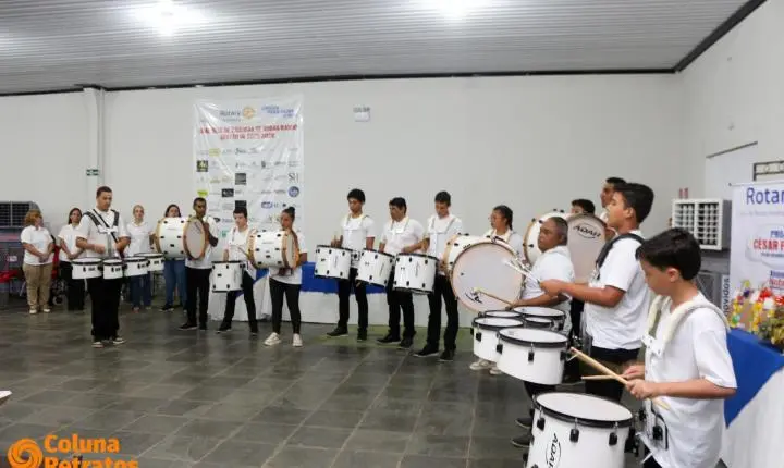 Rotary Club Nova Andradina realiza solenidade de premiação do projeto “Aluno Nota 10” e posse de novos membros 