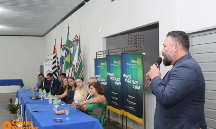 Rotary Club Nova Andradina realiza solenidade de premiação do projeto “Aluno Nota 10” e posse de novos membros 