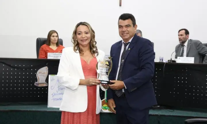 Trajetórias dedicadas ao ensino são celebradas em sessão solene na Câmara Municipal de Nova Andradina