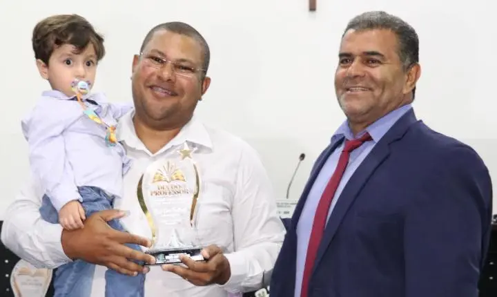 Trajetórias dedicadas ao ensino são celebradas em sessão solene na Câmara Municipal de Nova Andradina
