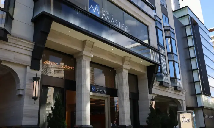 Vorcaro e ex-presidente do BRB se contradizem durante acareação